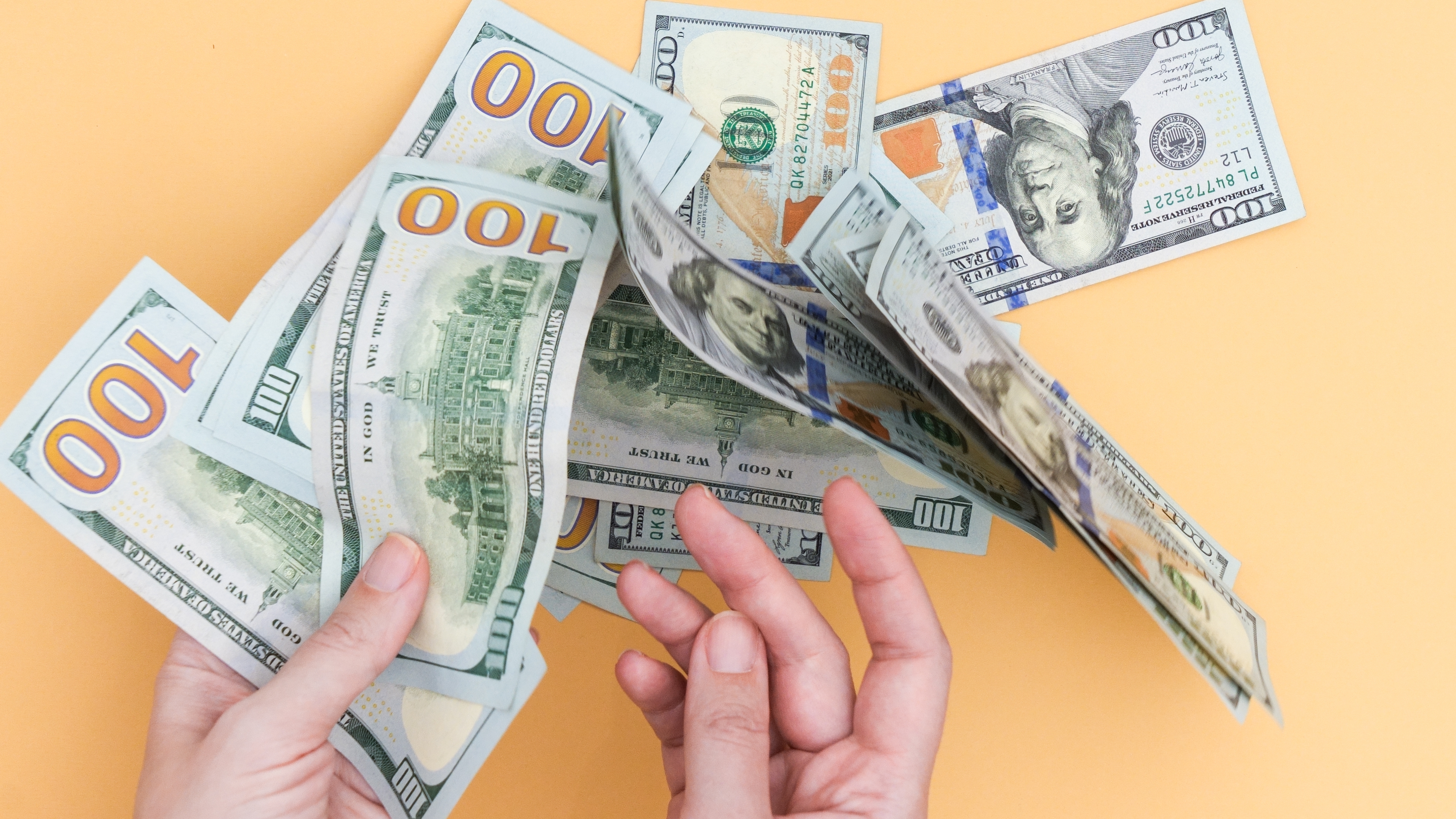 7 Free Ways to Earn Rewards and Cash Back Daily